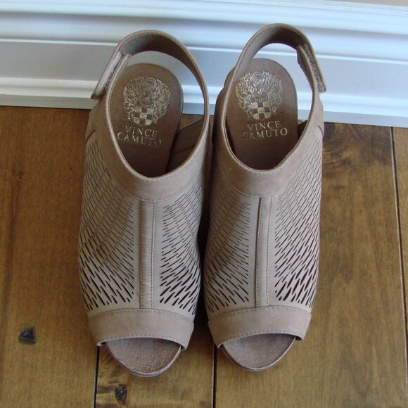 Vince Camuto Kyrene Suede Platform Wedge Shoes Brown Beige Tan Open Toe Size 6 - Picture 7 of 13
